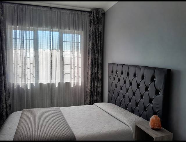 3 BEDROOM DUPLEX FOR SALE IN BLUFF